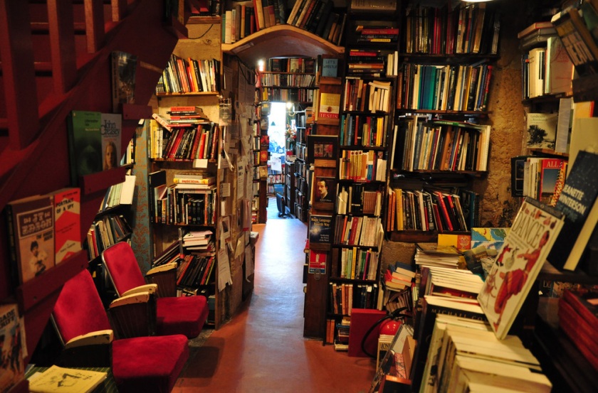 Shakespeare-and-co-paris-bookshop